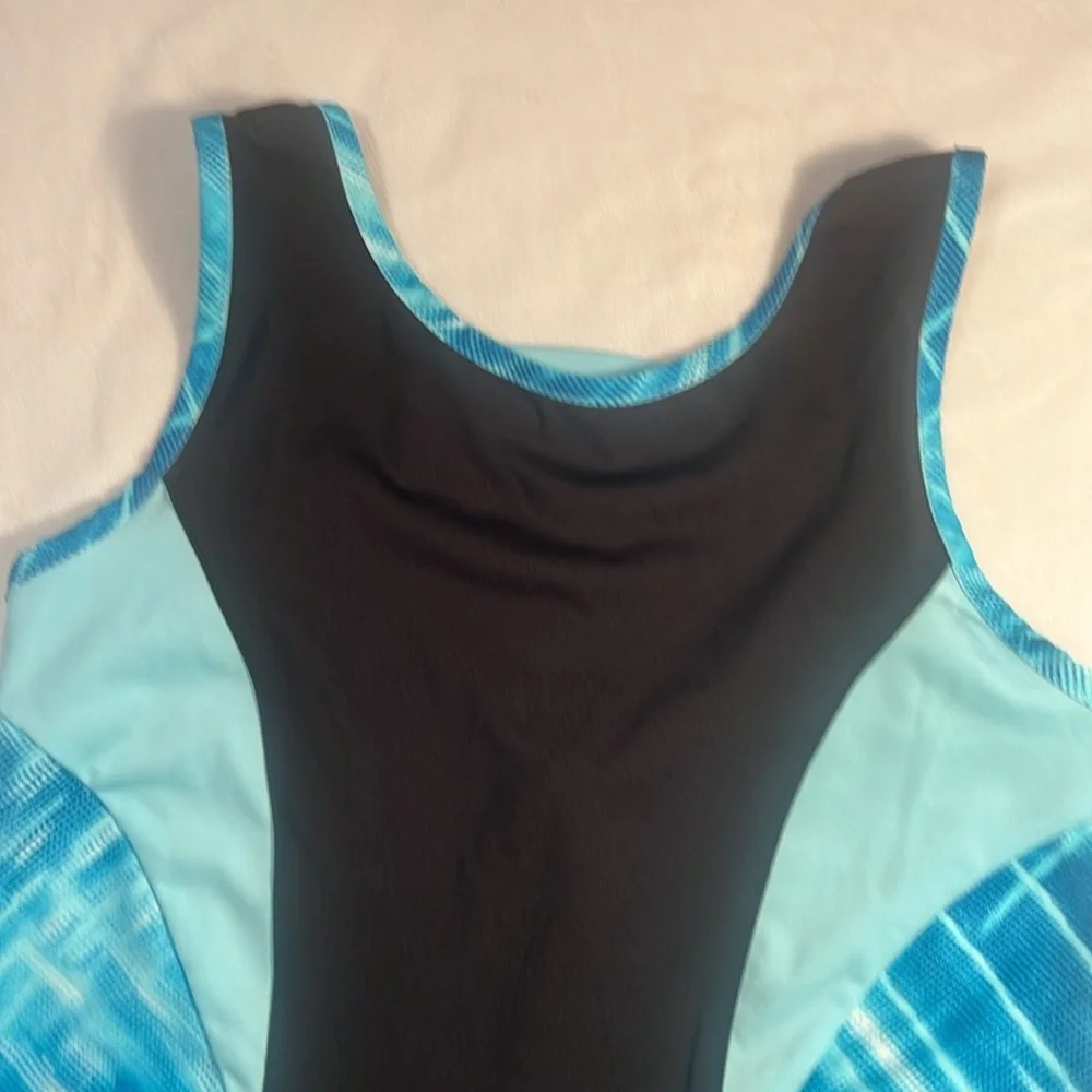 Danskin Girls SZ Large Dance-Gymnastic leotard - Picture 3 of 7